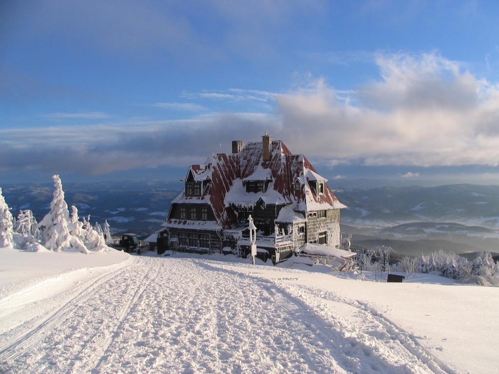 Hotel Radegast Dolní Bečva Екстериор снимка